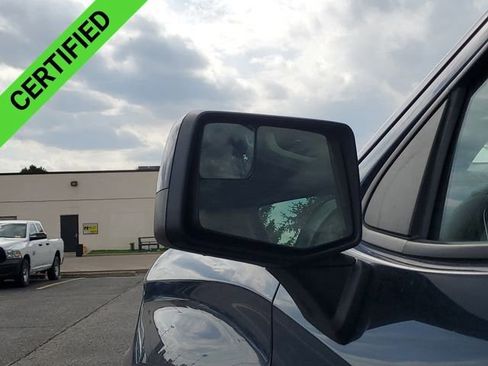 Certified 2021 Chevrolet Silverado 1500 RST AWD/4WD image 36