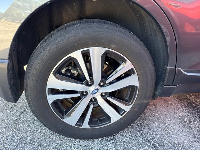Used 2018 Subaru Outback 2.5i Limited AWD/4WD image 10