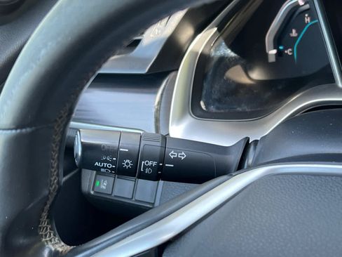 Used 2021 Honda Civic EX image 20