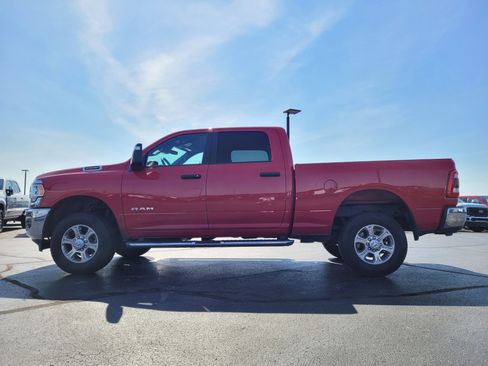 Used 2024 RAM 2500 Big Horn w/ Safety Group AWD/4WD image 7