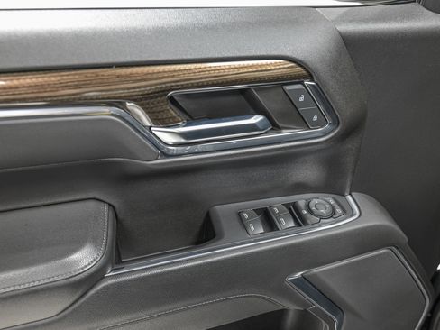 Used 2022 Chevrolet Silverado 1500 LT Trail Boss w/ Protection Package image 13