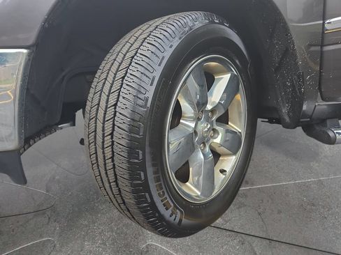 Used 2017 RAM 1500 Big Horn AWD/4WD image 32