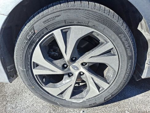 Certified 2024 Subaru Legacy Premium image 6