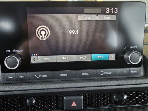 Used 2024 Honda CR-V LX image 27