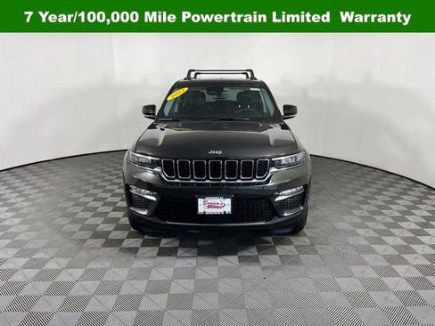 Used 2023 Jeep Grand Cherokee Limited AWD/4WD image 2