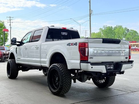 Used 2022 Ford F250 Platinum image 5