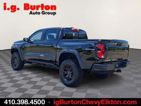New 2026 Chevrolet Colorado ZR2 w/ Midnight Edition AWD/4WD image 3