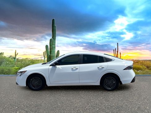 Used 2026 Nissan Sentra SV w/ Floor Mat Package FWD image 3