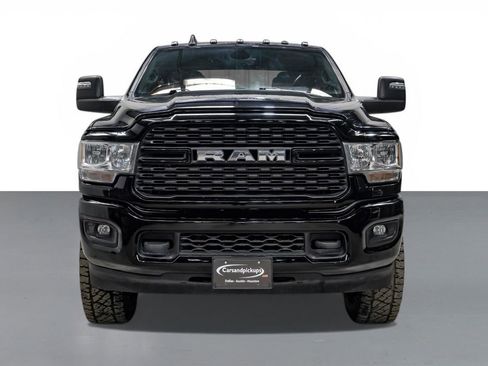 Used 2024 RAM 3500 Big Horn image 3