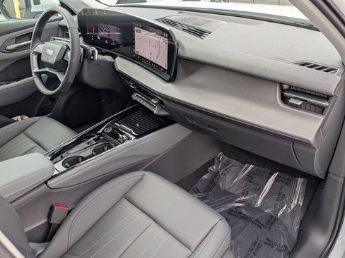 New 2026 Audi Q3 quattro 2.0T AWD/4WD image 9