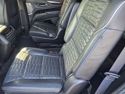 Used 2023 Cadillac Escalade Sport Platinum image 12