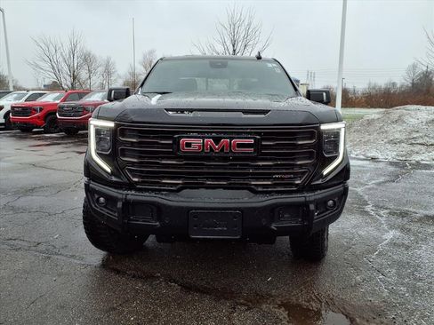 Certified 2024 GMC Sierra 1500 AT4X image 37