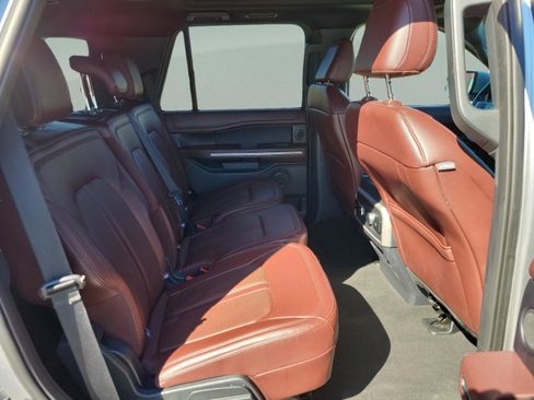 Certified 2024 Ford Expedition Limited image 23