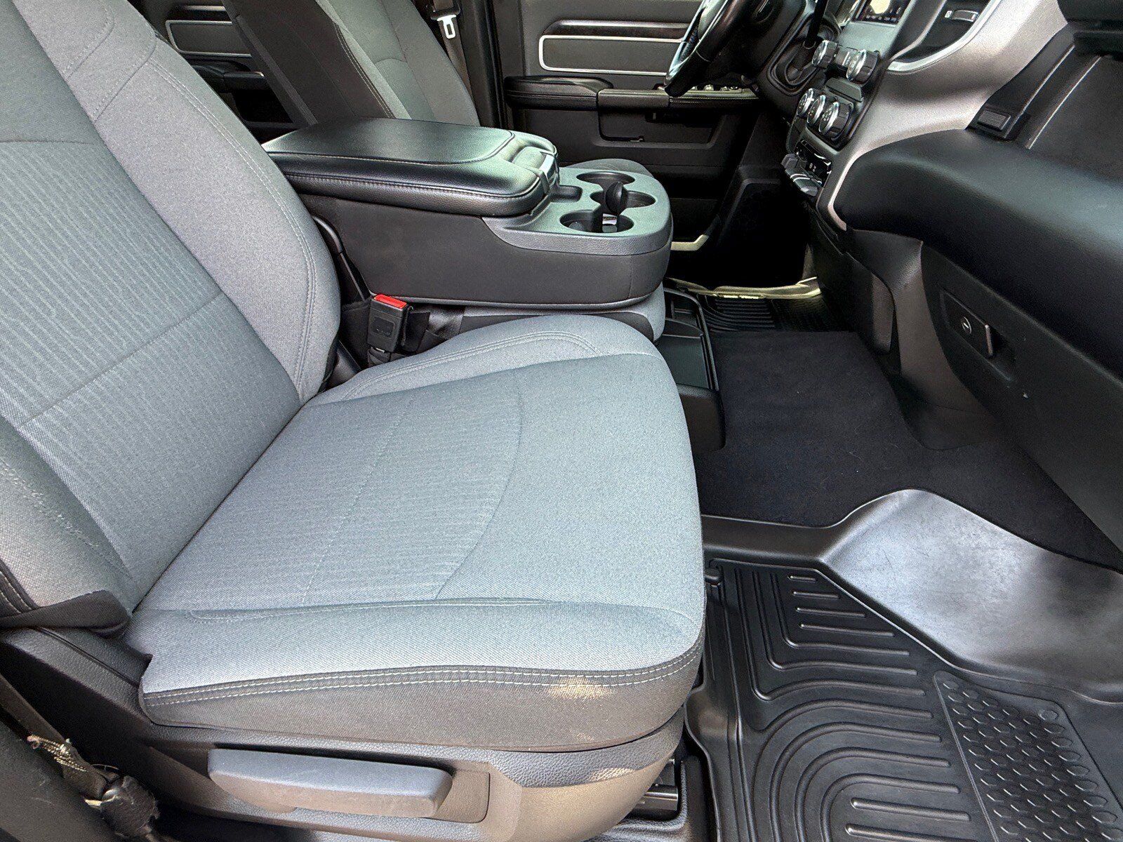 Used 2021 RAM 2500 Big Horn w/ Level 1 Equipment Group AWD/4WD image 10