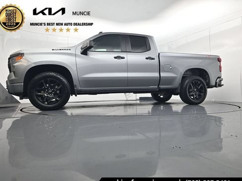 Used 2026 Chevrolet Silverado 1500 Custom w/ LPO, Dark Essentials Package AWD/4WD image 43