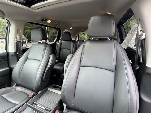 Used 2026 Honda Odyssey EX-L image 10