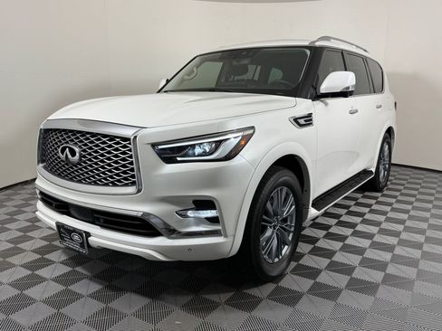 Used 2022 INFINITI QX80 Luxe w/ Cargo Package RWD image 1
