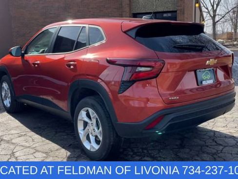 Certified 2024 Chevrolet Trax LS w/ LS Convenience Package image 6