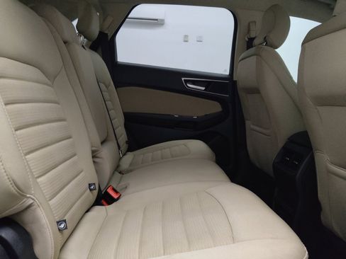 Used 2016 Ford Edge SEL FWD image 19