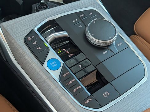 New 2026 BMW i4 xDrive40i w/ Parking Assistance Package image 24