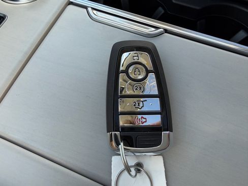 New 2026 Lincoln Navigator Reserve AWD/4WD image 40