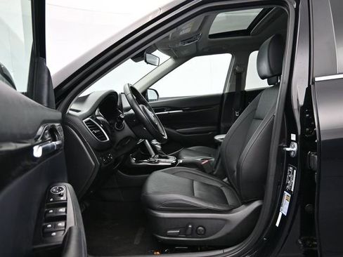 Used 2023 Kia Seltos EX image 39