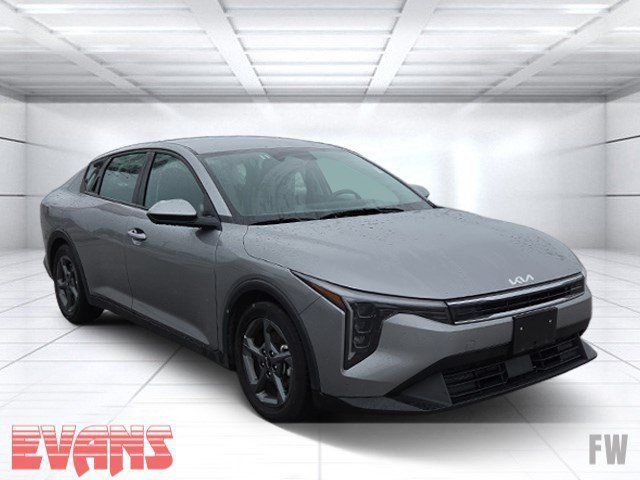 Used 2025 Kia K4 FWD 360° Tour