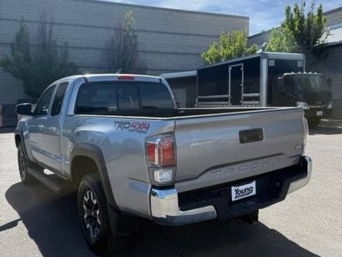 Used 2021 Toyota Tacoma TRD Off-Road AWD/4WD image 8