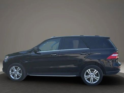 Used 2012 Mercedes-Benz ML 350 BlueTEC 4MATIC image 6