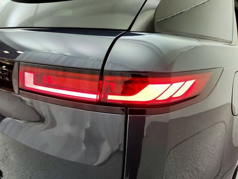 New 2025 Land Rover Range Rover Sport Dynamic SE image 32