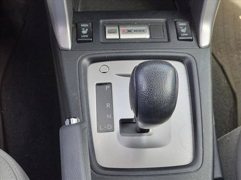 Used 2017 Subaru Forester 2.5i Limited AWD/4WD image 11
