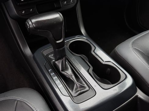 Used 2015 Chevrolet Colorado Z71 image 21