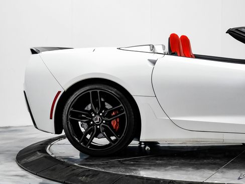 Used 2014 Chevrolet Corvette Z51 3LT Performance Exhaust GT w/ 3LT Preferred Equipment Group image 23