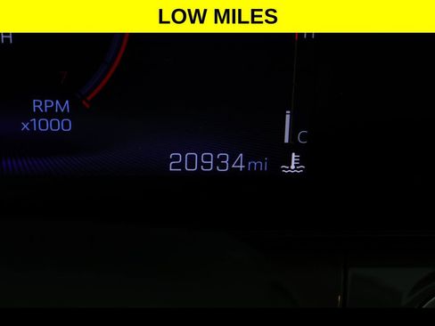 Used 2025 Chevrolet Trax ACTIV w/ Driver Confidence Package image 4