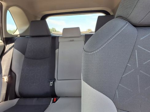 Used 2019 Toyota RAV4 XLE image 16