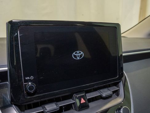 Certified 2024 Toyota Corolla LE image 12