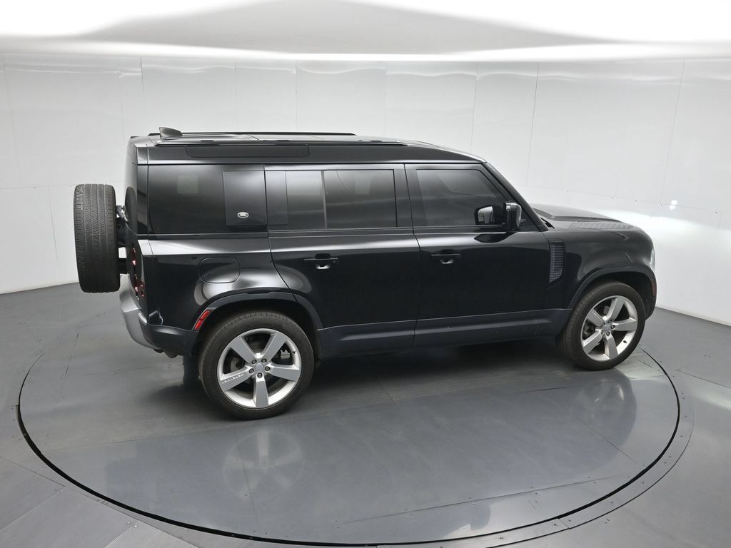 Used 2024 Land Rover Defender 110 S AWD/4WD image 25