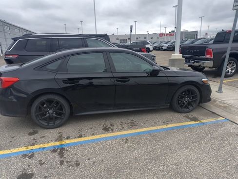 Used 2024 Honda Civic Sport image 7