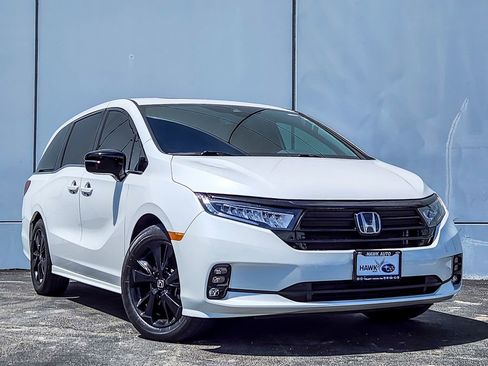 Used 2023 Honda Odyssey Sport image 1