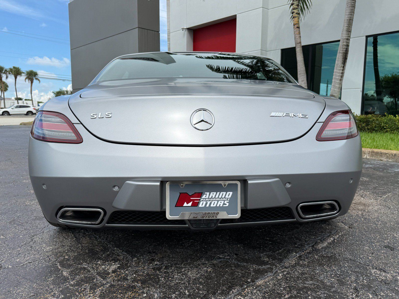 Used 2012 Mercedes-Benz SLS AMG Coupe image 19