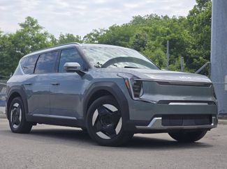 Used 2024 Kia EV9 Wind AWD/4WD video 1