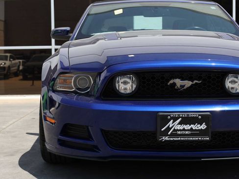 Used 2013 Ford Mustang GT Premium w/ Electronics Pkg RWD image 36