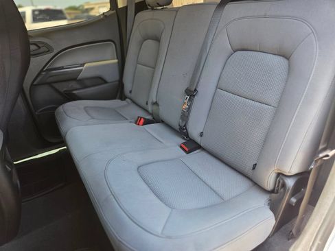 Used 2021 Chevrolet Colorado W/T w/ WT Convenience Package RWD image 13