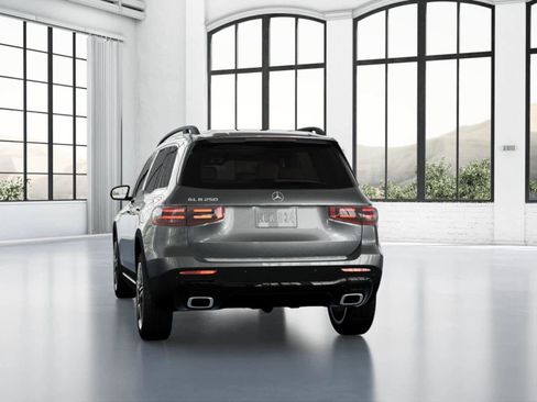 New 2026 Mercedes-Benz GLB 250 image 25