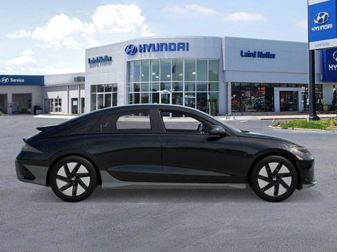 New 2025 Hyundai Ioniq 6 SE image 7