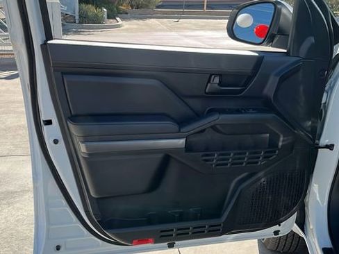 New 2026 Toyota Tacoma SR5 AWD/4WD image 4
