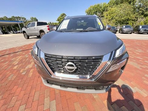 Used 2022 Nissan Rogue SV w/ SV Premium Package AWD/4WD image 24