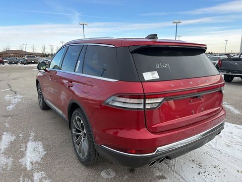 New 2026 Lincoln Aviator AWD image 6
