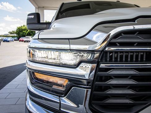 Used 2026 RAM 2500 Big Horn AWD/4WD image 7