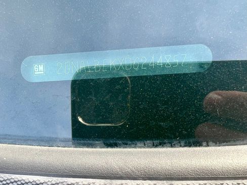 Used 2013 Chevrolet Equinox LS image 19